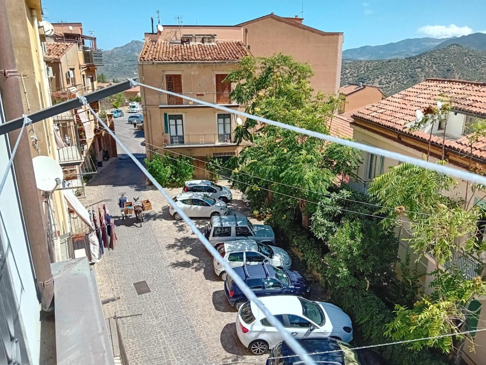Porta San Paolo House Aparthotel Castelbuono  Εξωτερικό φωτογραφία